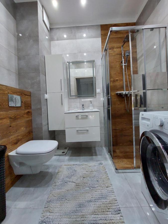 Mp Apartament Bialystok Jacuzzi Eksteriør billede