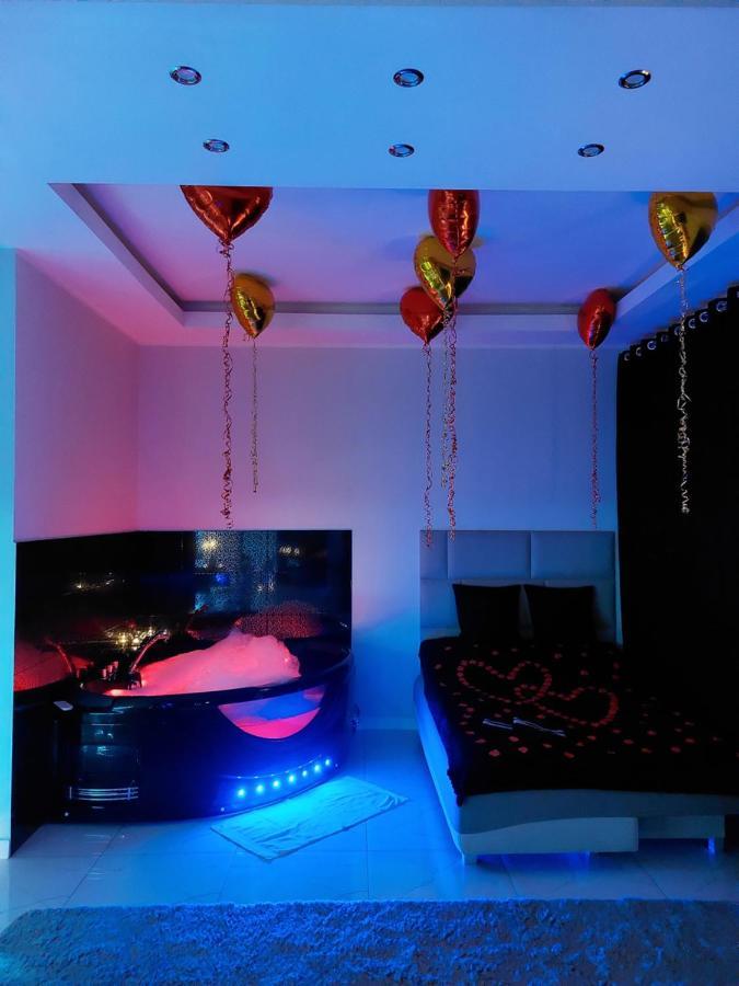 Mp Apartament Bialystok Jacuzzi Eksteriør billede